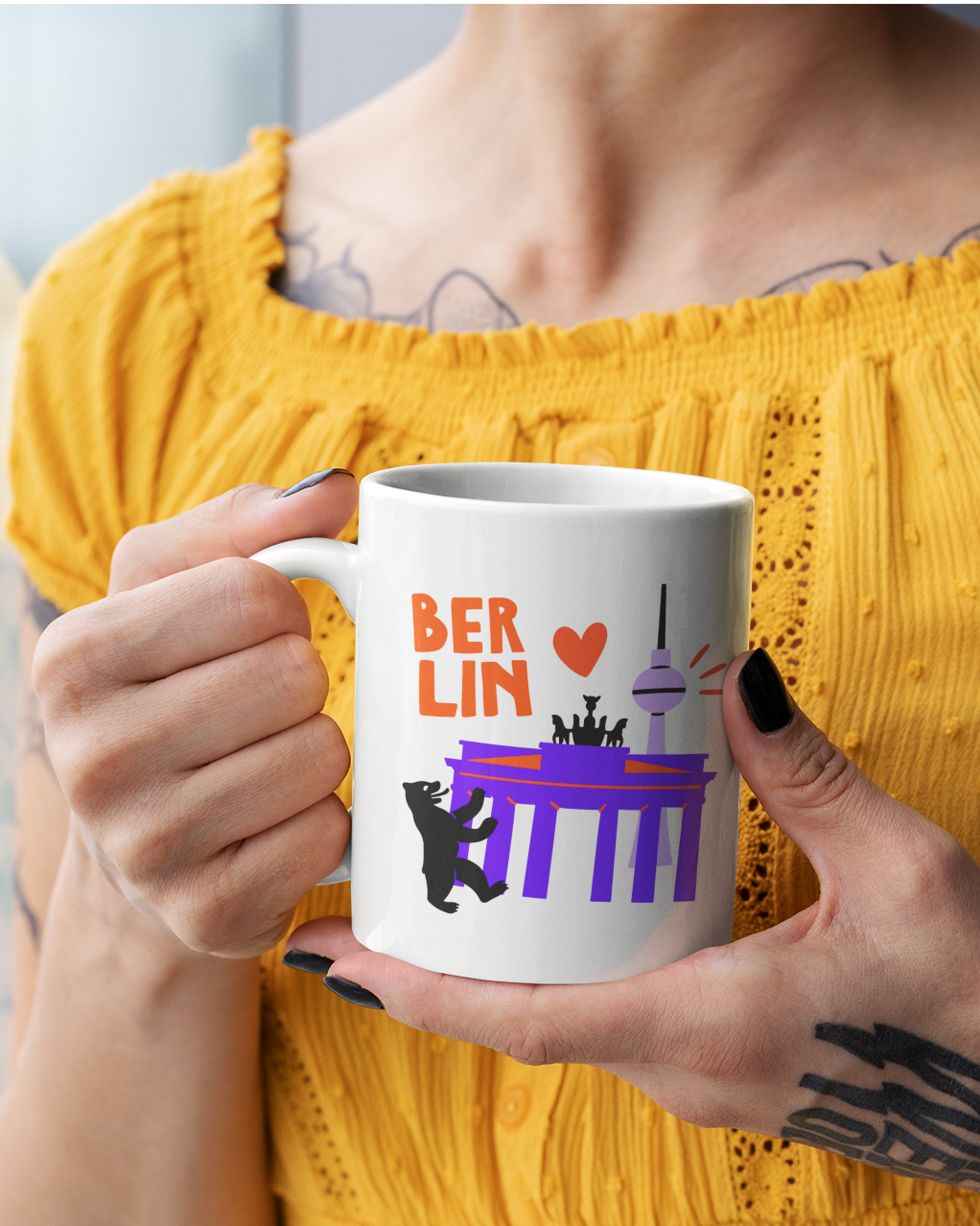 Berliner Design-Tasse mit urbaner Illustration in leuchtenden Farben
