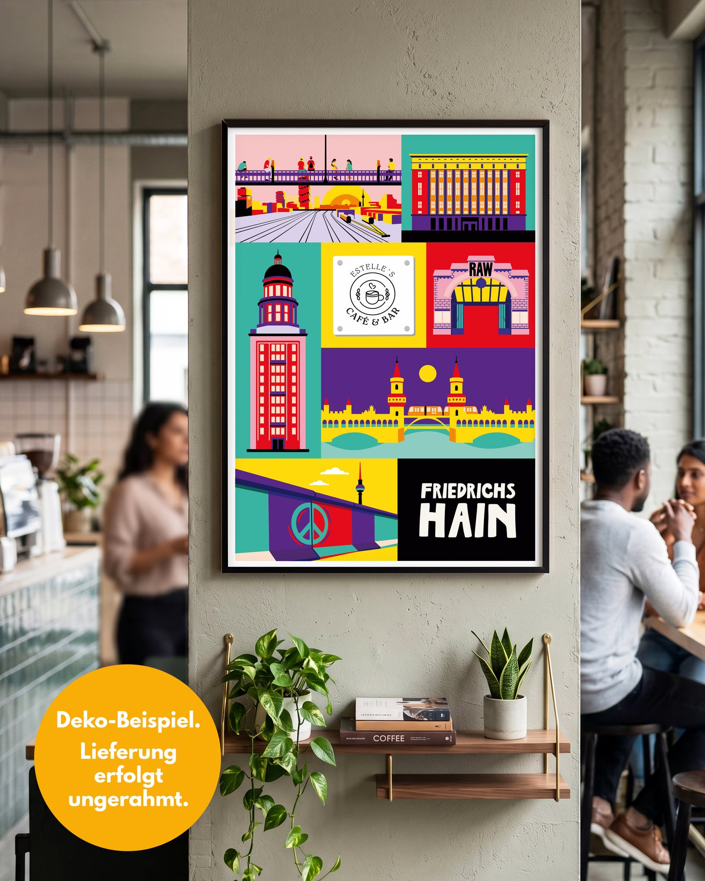 Urbanes Wandbild als Geschenk für Geschäftskunden: Friedrichshain Kunstdruck mit Logo-Integration eines Cafés, gerahmt an einer Säule in einem Lokal.