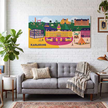 Modern eingerichtetes Wohnzimmer mit grauem Sofa, Teppich im Vintage-Stil und großer, farbenfroher Leinwand mit Karlsruhe-Illustration an der weißen Backsteinwand.