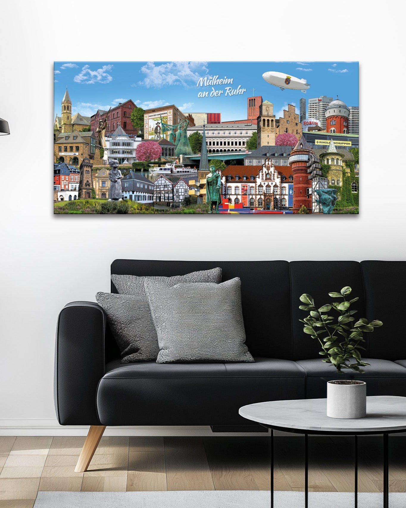Hochwertige Leinwand mit einer detailreichen Collage der Wahrzeichen von Mülheim an der Ruhr.