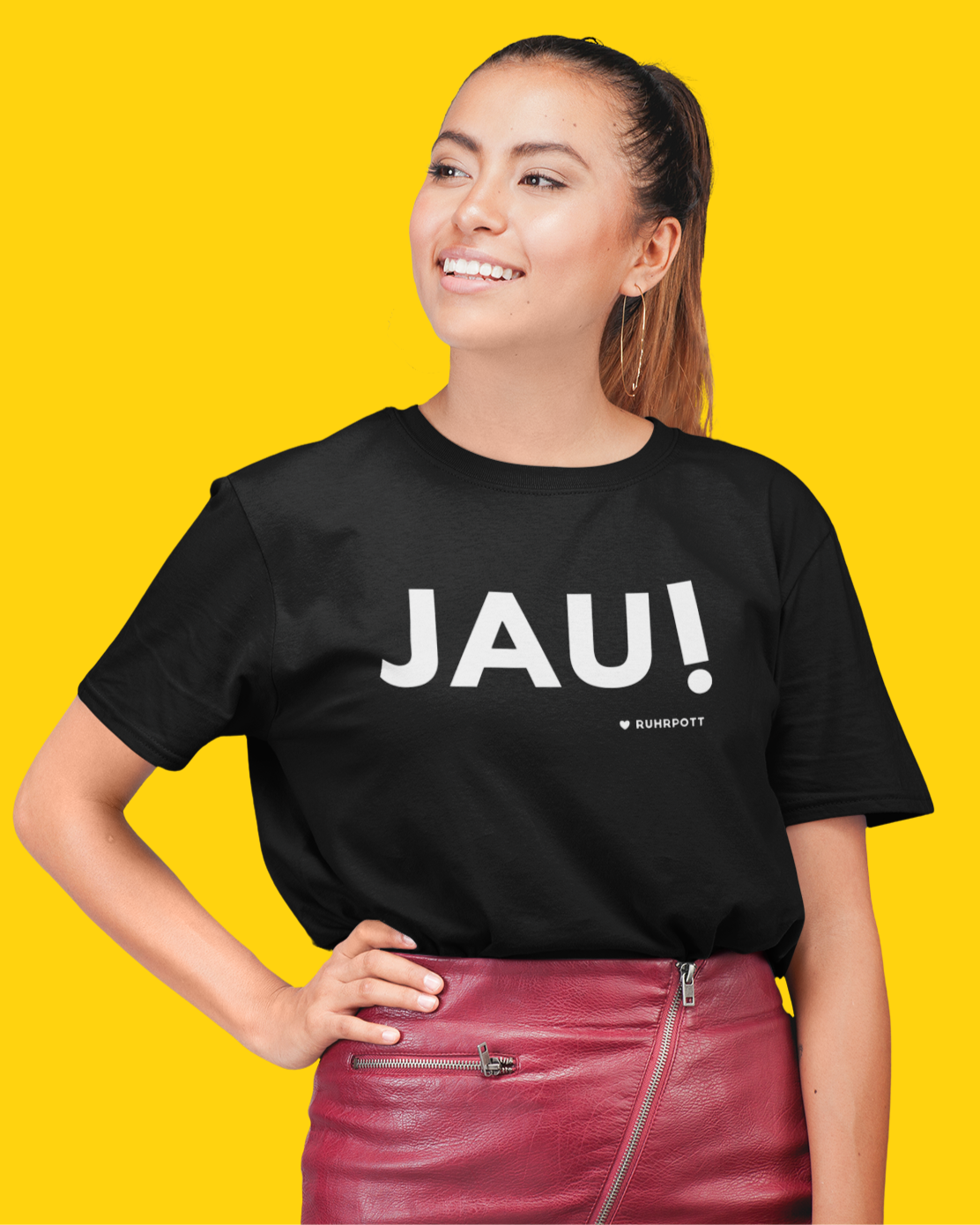 Schwarzes T-Shirt mit „JAU!“-Aufdruck in einer Sprechblase, Ruhrpott-Design.