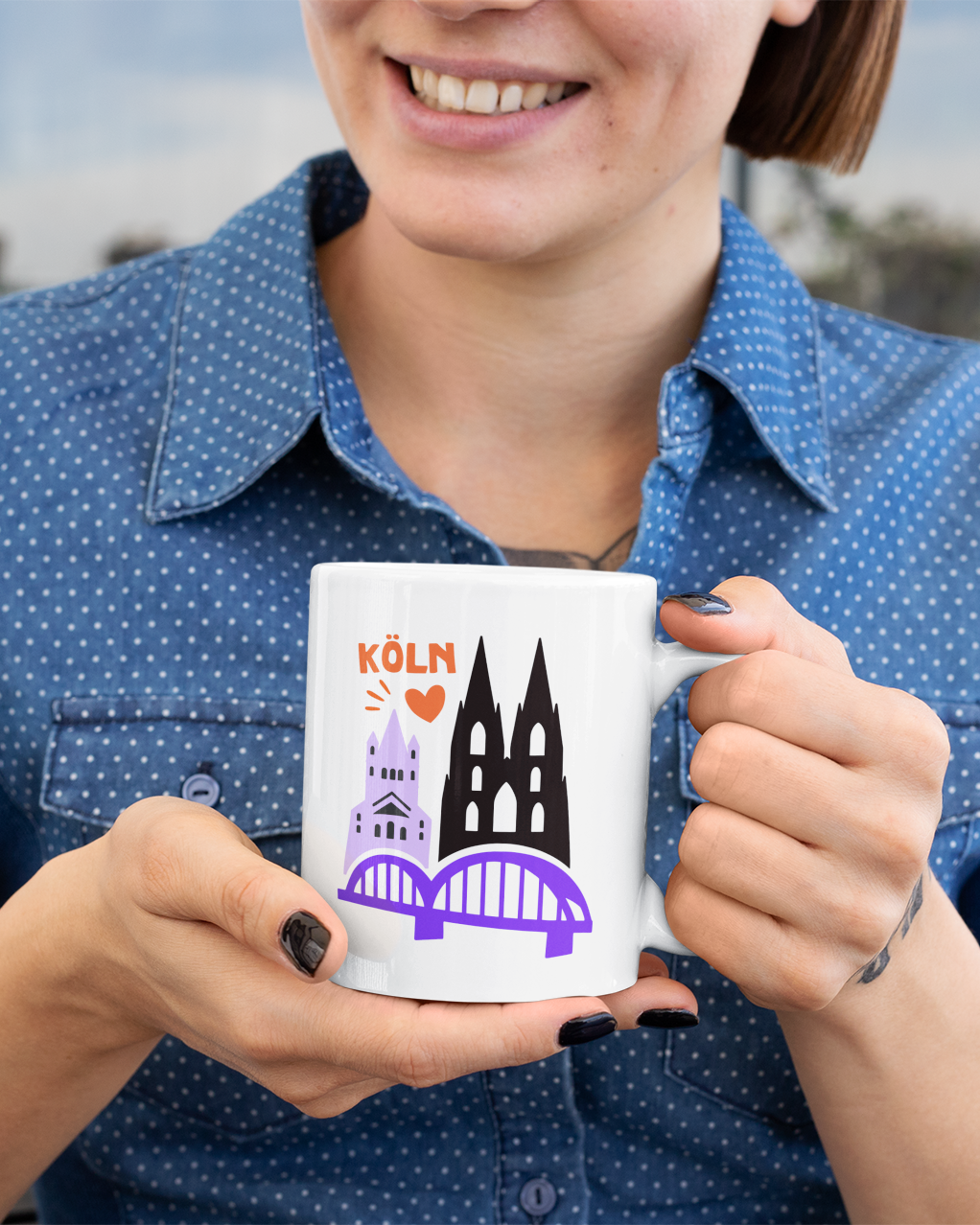 Stylische Tasse mit Köln-Druck – perfekt für Büro oder Zuhause