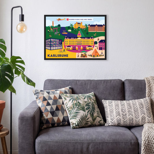 Personalisiertes Karlsruhe Kunstwerk im modernen Wohnzimmer als dauerhaftes Kundengeschenk nach dem Notartermin.